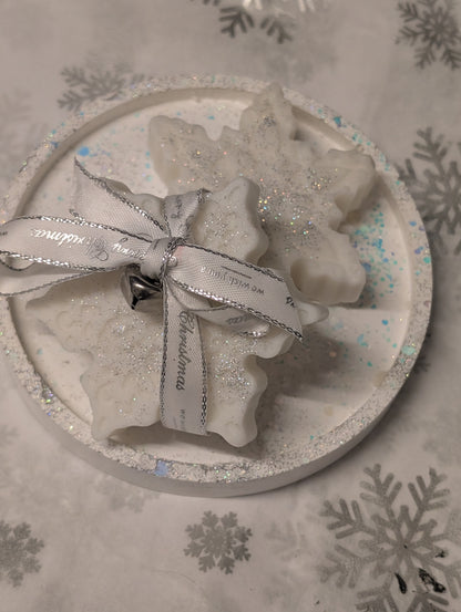 First Snow – Limited Edition Winter Gift Set
Handmade | Available in Gold or Silver/Blue Finish