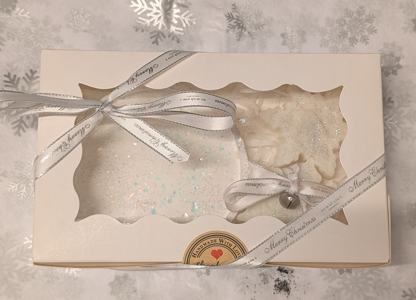 First Snow – Limited Edition Winter Gift Set
Handmade | Available in Gold or Silver/Blue Finish